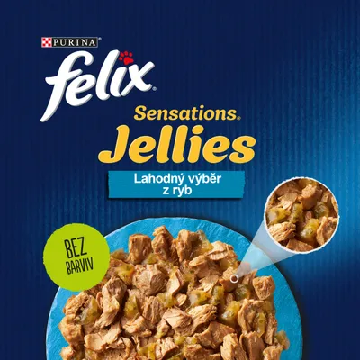 Purina felix Sensations Jellies Lahodný výběr z ryb, BEZ BARVIV, zobrazené kousky rybího krmiva v želé na modrém talíři.