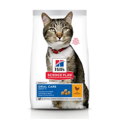 Hill's Science Plan Oral Care Adult 1+ con pollo, crocchette per gatti. Testo visibile: 'Clinically proven kibble technology to reduce plaque & tartar build-up'.