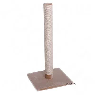 Vaalea raapimapuu, jossa neliönmuotoinen alusta ja pystysuora sisalköydellä päällystetty tolppa.