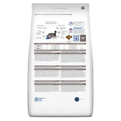 Voedingsadvies voor katten: tabel met dagelijkse hoeveelheid per gewicht, productinformatie, Royal Canin merknaam en QR-code zichtbaar op de verpakking.