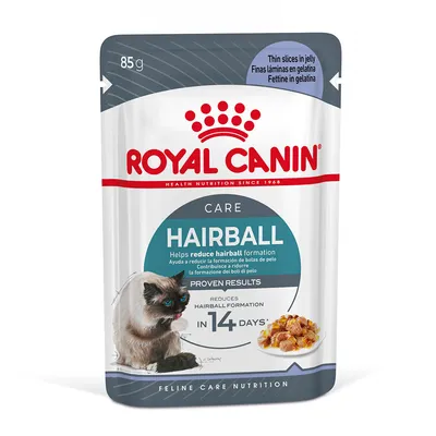 Royal Canin Hairball Care kissan märkäruoka 85 g, teksti: Helps reduce hairball formation, proven results, reduces hairball formation in 14 days, ohuita viipaleita hyytelössä.