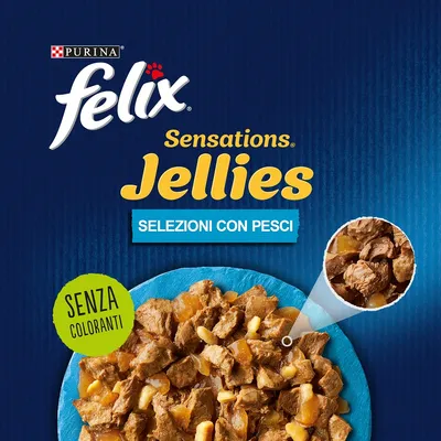 Purina Felix Sensations Jellies Selezioni con Pesci, senza coloranti. Immagine di bocconcini in gelatina su piatto azzurro.