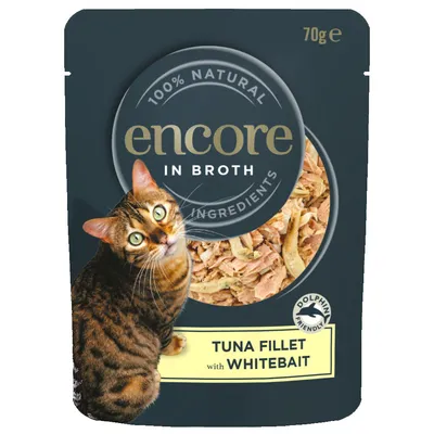 Encore in Broth, 100% natürliche Zutaten, Thunfischfilet mit Weissfisch, 70g. Dolphin-friendly. Verpackung zeigt eine Katze und Produktabbildung.