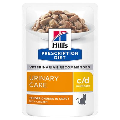 Hill's Prescription Diet Urinary Care c/d multicare, bocconcini in salsa con pollo per gatti. Testo visibile: 'Veterinarian recommended', 'Tender chunks in gravy with chicken'.