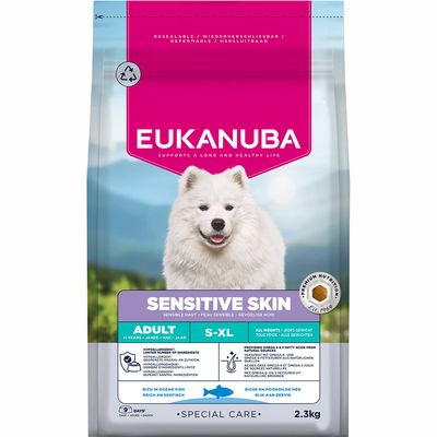 Eukanuba Sensitive Skin Adult S-XL, hypoallergen, rig på havfisk, til sensitiv hud, genlukkelig emballage, 2,3 kg.