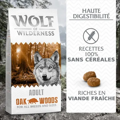 Wolf of Wilderness Adult Oak Woods pour toutes races, haute digestibilité, recettes 100 % sans céréales, riches en viande fraîche. Texte en anglais sur l’emballage. Wolf of Wilderness Adult Oak Woods pour toutes races, haute digestibilité, recettes 100 % sans céréales, riches en viande fraîche. Texte en anglais sur l’emballage.