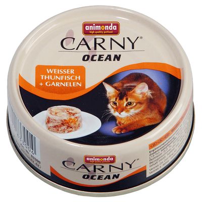 Scatoletta Animonda Carny Ocean per gatti, testo visibile: WEISSER THUNFISCH + GARNELEN, immagine di gatto e porzione di cibo su piatto.