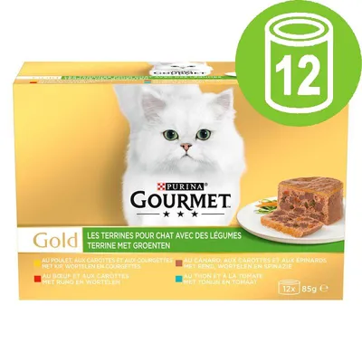 PURINA GOURMET Gold kattemad, 12x85g. LES TERRINES POUR CHAT AVEC DES LÉGUMES. Varianter: kylling, oksekød, and, tun med grøntsager. Billede af hvid kat og terrine på tallerken.