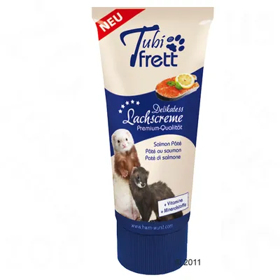 Tubi frett Delikatess Lachscreme Salmon Paté -tuubi, kuvassa lohipatee, fretti ja teksti: Vitamine + Mineralstoffe. Pakkaustekstit saksaksi, englanniksi, ranskaksi ja italiaksi. Tubi frett Delikatess Lachscreme Salmon Paté -tuubi, kuvassa lohipatee, fretti ja teksti: Vitamine + Mineralstoffe. Pakkaustekstit saksaksi, englanniksi, ranskaksi ja italiaksi.