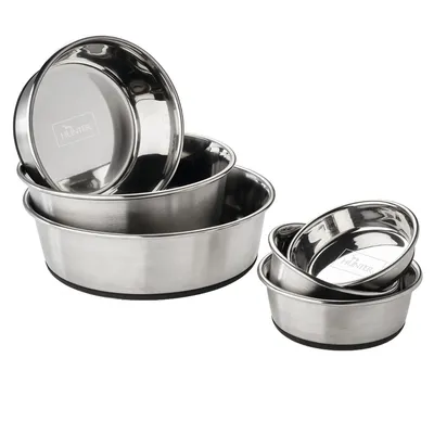Hunter stainless steel bowls in various sizes, stackable with non-slip base.