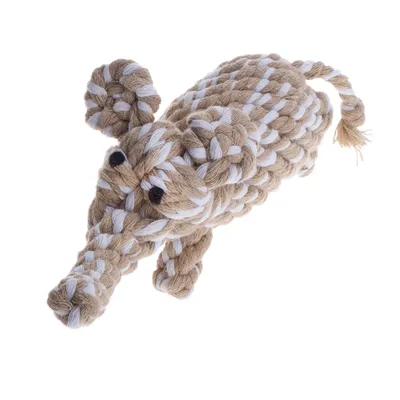 Hund- eller katt-leksak i form av en mus, flätad av beige och vit rep med svans och öron. Synliga material: rep.