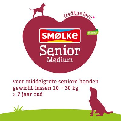 SMØLKE Senior Medium, met natuurlijke ingrediënten. Voor middelgrote oudere honden, gewicht tussen 10,–30 kg, ouder dan 7 jaar. Slogan: feed the love.