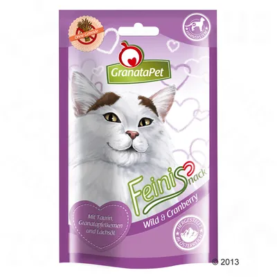 Опаковка GranataPet Feinis Snack за котки, Wild & Cranberry. Видим текст: Mit Taurin, Granatapfelkernen und Lachsöl. Без зърнени храни. Произведено в Австрия.