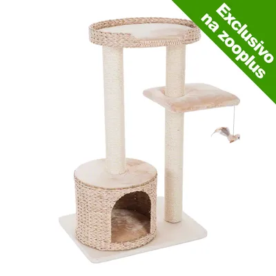 Arranhador para gatos com três plataformas, poste revestido a corda, casa em vime e brinquedo pendurado. Texto visível: Exclusivo na zooplus.