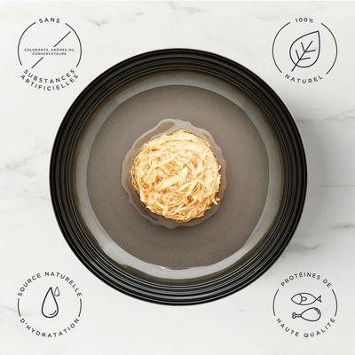 Boîte de sachets pour chat encore Chicken Selection, 5 x 50 g. Texte visible : 100% natural ingredients, 2 x chicken breast, 2 x chicken breast with duck, 1 x chicken breast with salmon.