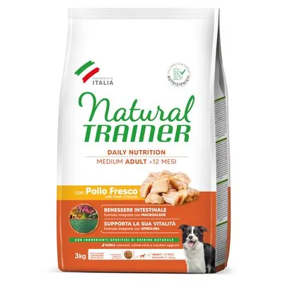 Natural Trainer Daily Nutrition Medium Adult >12 Mesi hondenvoer, met Pollo Fresco, 3 kg. Benessere intestinale en supporta la sua vitalità staan op de verpakking. Hond afgebeeld onderaan.