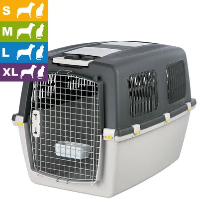 Plastový přepravní box s kovovými dvířky, větracími otvory a ikonami velikostí S, M, L, XL pro psy a kočky v levém rohu.