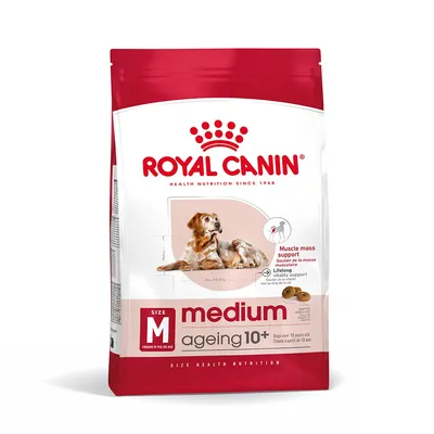 Опаковка Royal Canin medium ageing 10+ за кучета от 11 до 25 кг, с изображение на възрастно куче и текст Muscle mass support, Lifelong vitality support.