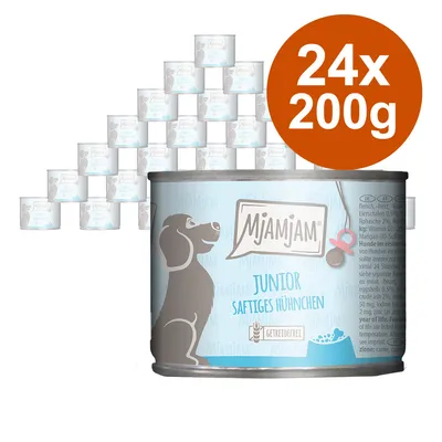 MjAMjAM Junior saftiges Hühnchen, getreidefrei. Packung mit 24 Dosen à 200g. Geeignet für Hunde im ersten Lebensjahr.