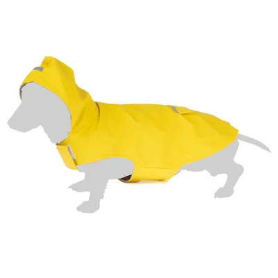Imperméable jaune pour chien avec capuche, attaches visibles sur le cou et le ventre, présenté sur un mannequin de chien gris.