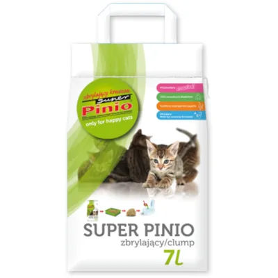 Opakowanie żwirku Super Pinio zbrylający, 7 l. Widoczne koty, napisy: „100% naturalnych składników”, „neutralizuje nieprzyjemne zapachy”, „zbrylający”.