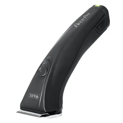 Wahl Arco Pro, schwarze kabellose Tierhaarschneidemaschine mit ergonomischem Design und grünem LED-Indikator.
