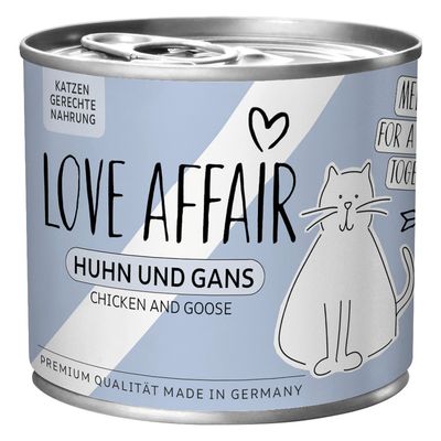 Hardys Love Affair trout & salmon, grain-free, premium speciality for cats. Manufacturer with three crowns and heart symbol on pink and white can.