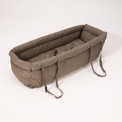 Nomad Tales dobbelt bilsæde Calma - L 118 x B 60 x H 40/28 cm