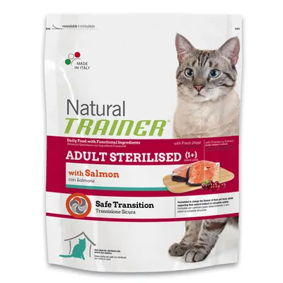 Natural Trainer Adult Sterilised with Salmon, храна за кастрирани котки 1+, изображение на сьомга и котка, Safe Transition, Made in Italy, с екстракт от червена боровинка