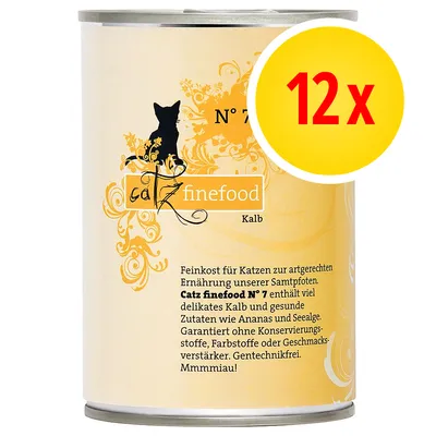 Confezione da 12 lattine di Catz finefood N°7 Kalb. Testo in tedesco: contiene vitello, ananas e alghe, senza conservanti, coloranti o esaltatori di sapidità, senza OGM.
