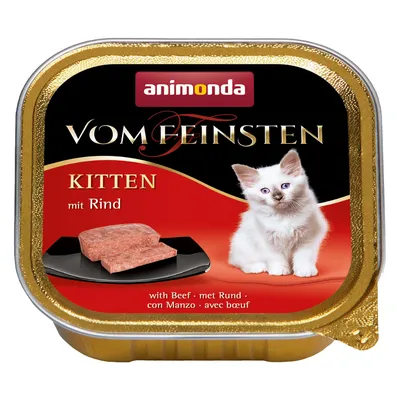 animonda Vom Feinsten Kitten mit Rind, naudanlihaa sisältävä kissanpentujen märkäruoka. Pakkauksessa valkoinen pentukissa ja annospala mustalla lautasella.