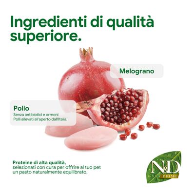 Ingredienti di alta qualità: pollo senza antibiotici né ormoni, melagrana. Proteine di alta qualità per un alimento equilibrato. Logo N&D Prime visibile.