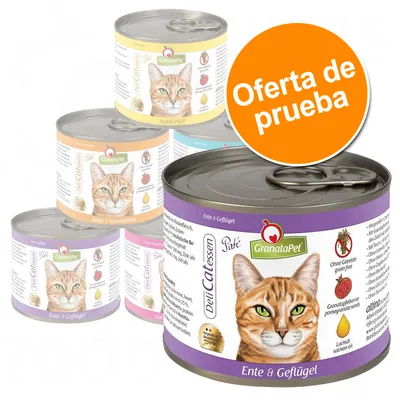 Latas de comida para gatos GranataPet DeliCatessen, variedad Ente & Geflügel, Huhn PUR, Kalb & Kaninchen. Etiqueta: 'Oferta de prueba' en círculo naranja.