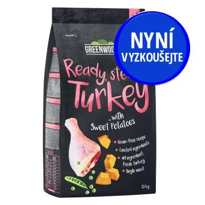 GREENWOODS Ready, Steady, Turkey with Sweet Potatoes, 1,5 kg. Modrý kruh s textem: NYNÍ VYZKOUŠEJTE. Viditelné ingredience: krůtí maso, batáty, hrášek.