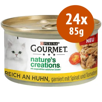 Confezione da 24 lattine da 85 g di Purina Gourmet Nature's Creations, visibile scritta 'reich an huhn, garniert mit spinat und tomaten', immagine di un gatto bianco e cibo con pomodoro. Confezione da 24 lattine da 85 g di Purina Gourmet Nature's Creations, visibile scritta 'reich an huhn, garniert mit spinat und tomaten', immagine di un gatto bianco e cibo con pomodoro.
