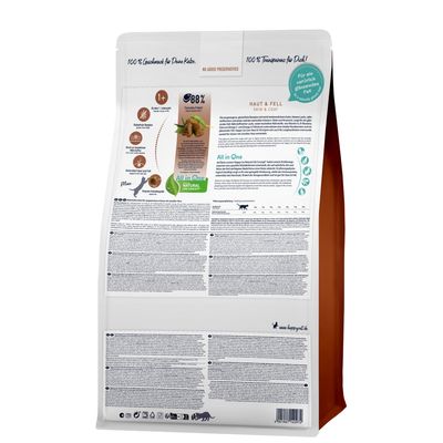 Back of pet food bag showing feeding guide, ingredient highlights, nutritional information, and product features such as 'no added preservatives' and 'All in One natural concept'.