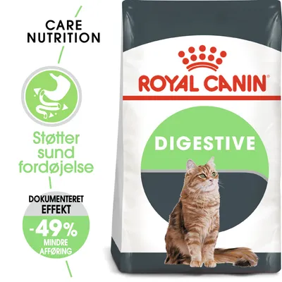 ROYAL CANIN DIGESTIVE kattefoder. Tekst: Care Nutrition, Støtter sund fordøjelse, Dokumenteret effekt -49 % mindre afføring. Billede af kat foran posen.