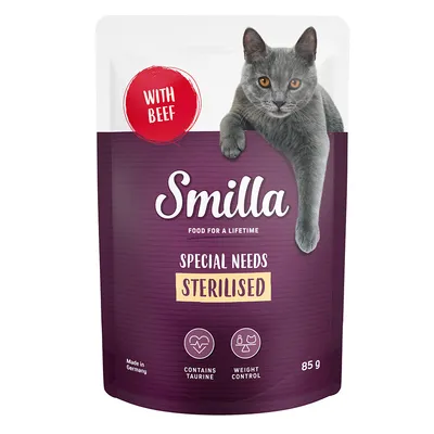 Smilla Special Needs Sterilised, with beef, 85 g. Contient de la taurine, contrôle du poids. Made in Germany. Chat gris sur l’emballage. Texte en anglais.