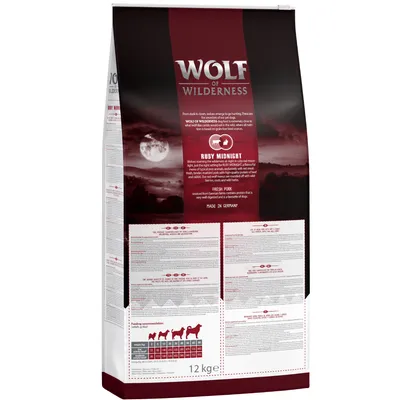 Balení Wolf of Wilderness Ruby Midnight, 12 kg. Viditelný text: FRESH PORK, MADE IN GERMANY. Tabulka krmných dávek podle hmotnosti psa v kilogramech.