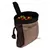 Borsetta in tessuto marrone con chiusura a coulisse, contenente crocchette colorate. Testo visibile: 'Dog Activity'.