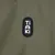 Tiaki. Markenlogo auf olivgrünem Hintergrund.