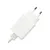 Chargeur secteur blanc avec prise européenne à deux broches et câble intégré visible, sans marque apparente.