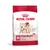 Royal Canin Medium Adult hondenvoer, maat M voor honden van 11–25 kg, muscle mass support, optimal health support, geschikt voor honden ouder dan 12 maanden. Afbeelding van hond op verpakking.