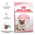 Royal Canin Mother & Babycat 1–4 months kattenvoer, ondersteunt de gezondheid, sterk immuunsysteem, brokjes die eenvoudig te weken zijn. Verpakking met afbeelding van kat en kitten.