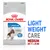 Sachet Royal Canin Light Weight Care Medium, texte visible : Helps limit weight gain, 80 % achieved a healthier weight, pour chiens de 11 à 25 kg. Illustration d’un chien sur l’emballage. Sachet Royal Canin Light Weight Care Medium, texte visible : Helps limit weight gain, 80 % achieved a healthier weight, pour chiens de 11 à 25 kg. Illustration d’un chien sur l’emballage.
