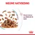 NIEUWE NATVOEDING. Nieuwe textuur met BROKJES IN SAUS. Afbeelding van natvoerbrokjes in saus, Royal Canin merk zichtbaar.