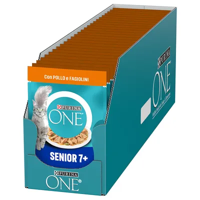 Scatola multipla di Purina ONE Senior 7+ per gatti, visibile bustina con testo: Con POLLO e FAGIOLINI. Immagine di un gatto e ciotola di bocconcini.
