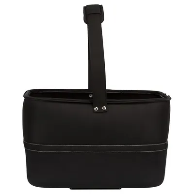 Borsa nera con manico centrale in tessuto e cuciture a vista, struttura rigida, senza marchi o testo visibili.