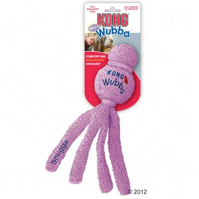 KONG Wubba Snugga toy packaging showing product with text: Fun interactive play, comforting, apaisant. Product name and features visible on label.