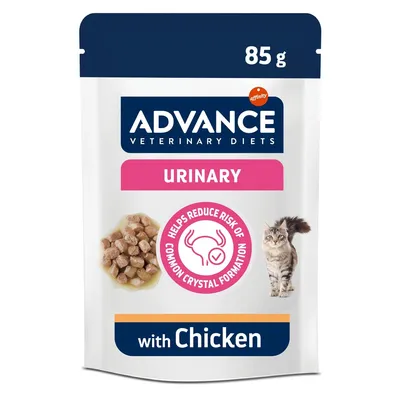 ADVANCE Veterinary Diets Urinary with Chicken, 85g pouch. Text: Helps reduce risk of common crystal formation. Image shows cat and chunks in gravy.